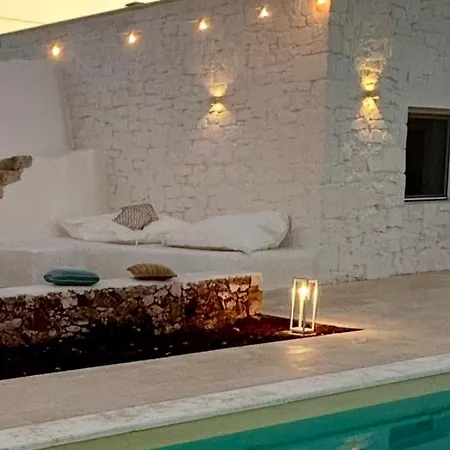 בית נופש Trullo La Meringa, Charming In